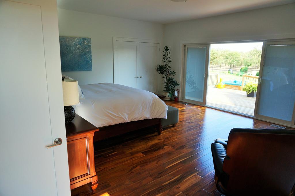 On The 6 Bed And Breakfast Niagara-on-the-Lake Bilik gambar